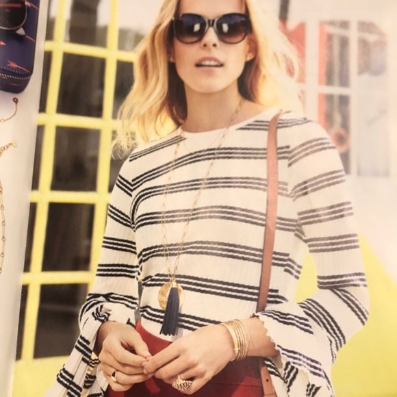 Stella & Dot | Gold Carla Tassel Pendant Necklace Retired - Picture 6 of 13